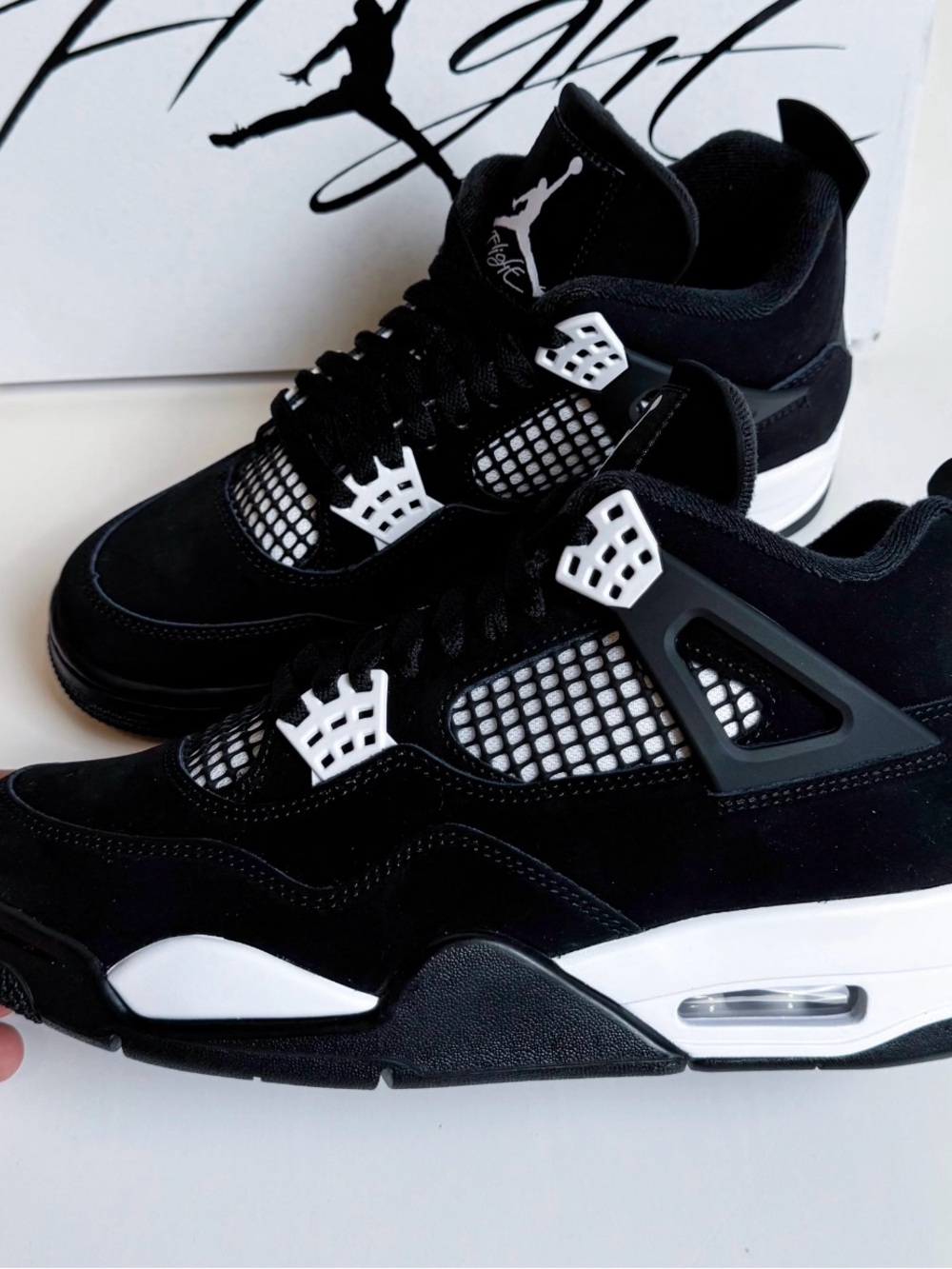 Air Jordan 4 Retro “White Thunder” Men’s Sneakers - Picture 3 of 5